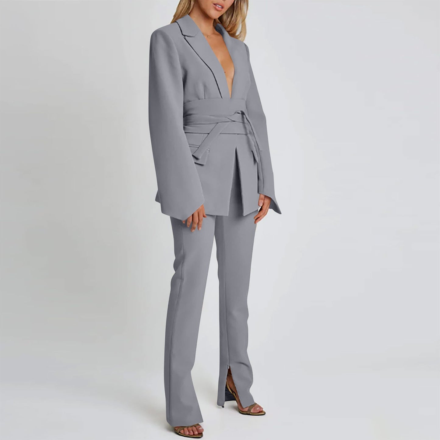 Blazer femme – Coupe longue cintrée – Taille ceinturée – Revers cranté – Poches à rabat