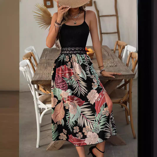 Women's summer dress – Thin straps – Flowing cut – Tropical print – Breathable fabric