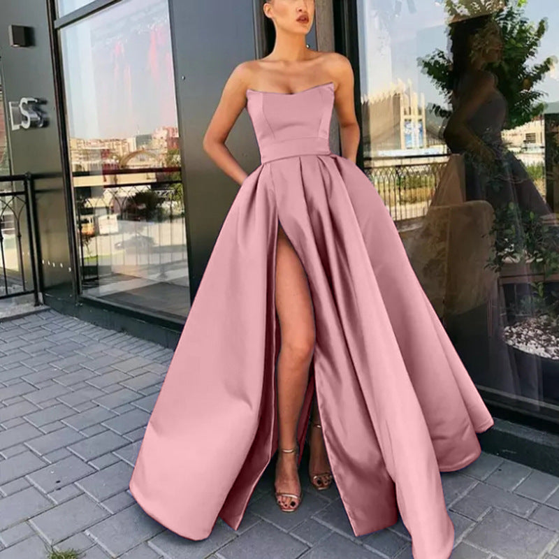 Women's evening dress – Bustier – Luxurious fabric – Flowing slit skirt – Cinched waist