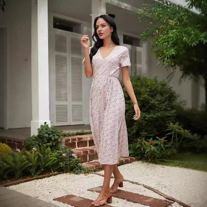 Women's midi dress – V-neck – Fluid cut – Floral pattern – Breathable fabric