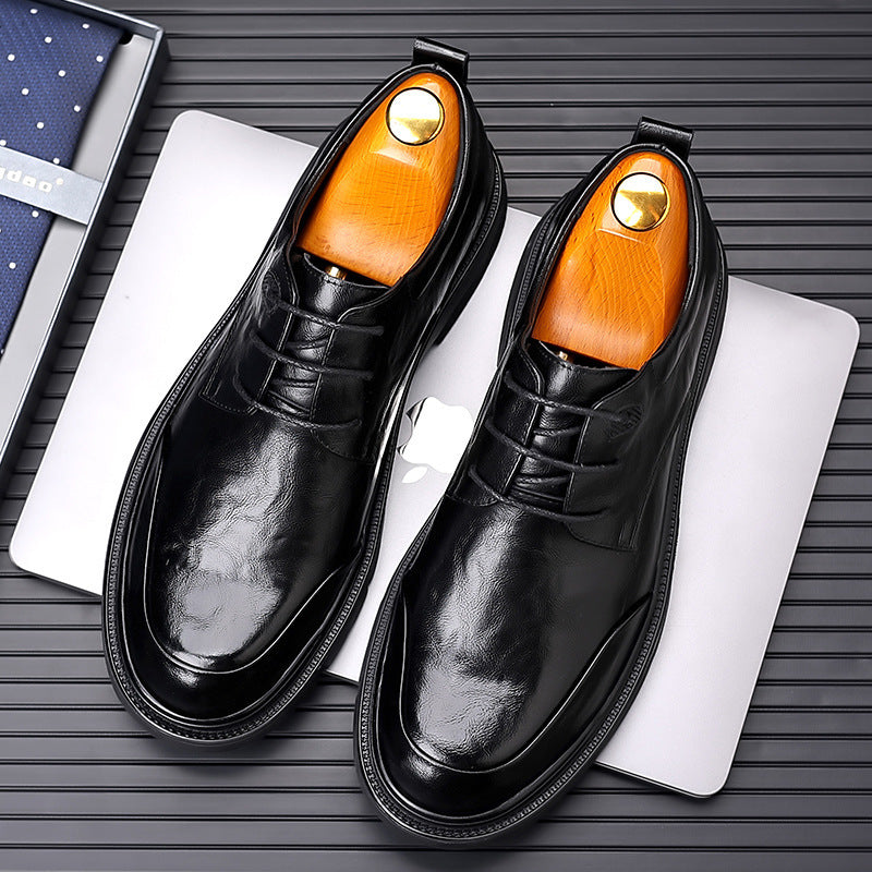 Men's dress shoes – Round toe – Lace-up closure – Sturdy sole