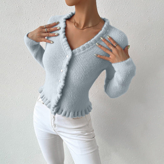Cardigan femme – Coupe cintrée – Maille douce – Boutons perles – Finition volantée