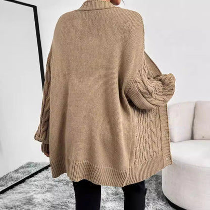 Gilet Femme – Coupe Oversize – Maille Torsadée – Décolleté V – Boutonnage Frontal