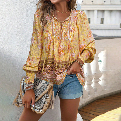 Women's blouse – Loose fit – Lightweight breathable fabric – Long sleeves with smocked cuffs – Tie-neck bohemian style
