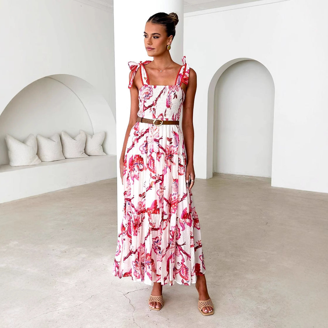 Robe longue femme – Bustier froncé – Bretelles réglables – Jupe évasée à volants – Imprimé fleuri