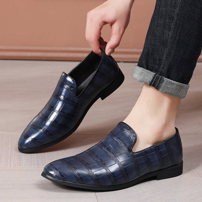 Men's loafers – Classic style – Embossed texture – Dress shoe without laces