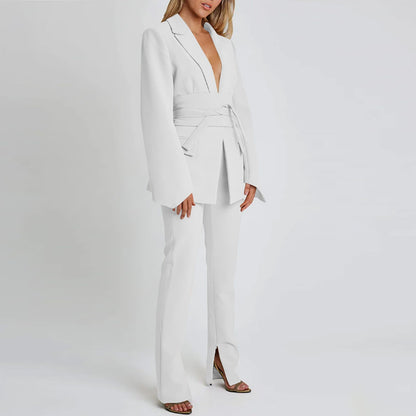 Blazer femme – Coupe longue cintrée – Taille ceinturée – Revers cranté – Poches à rabat