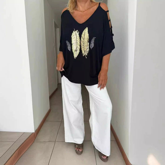 Women's oversized T-shirt – Cut-out shoulders – Feather print – Loose fit – Breathable fabric