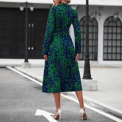 Women's flared dress – Buttoned – Long sleeves – Waist belt – Breathable fabric