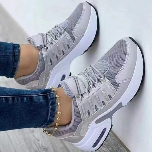 Chaussures de sport femme – Talon compensé – Maille respirante – Lacets confortables