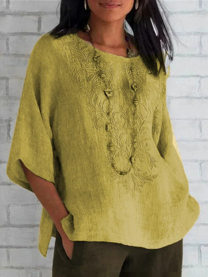 Women's blouse – Relaxed fit – Short flowy sleeves – Natural fibers – Embroidery