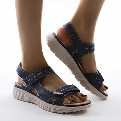 Women's sandals – Open toe – Adjustable straps – Comfort sole – Closed heel
