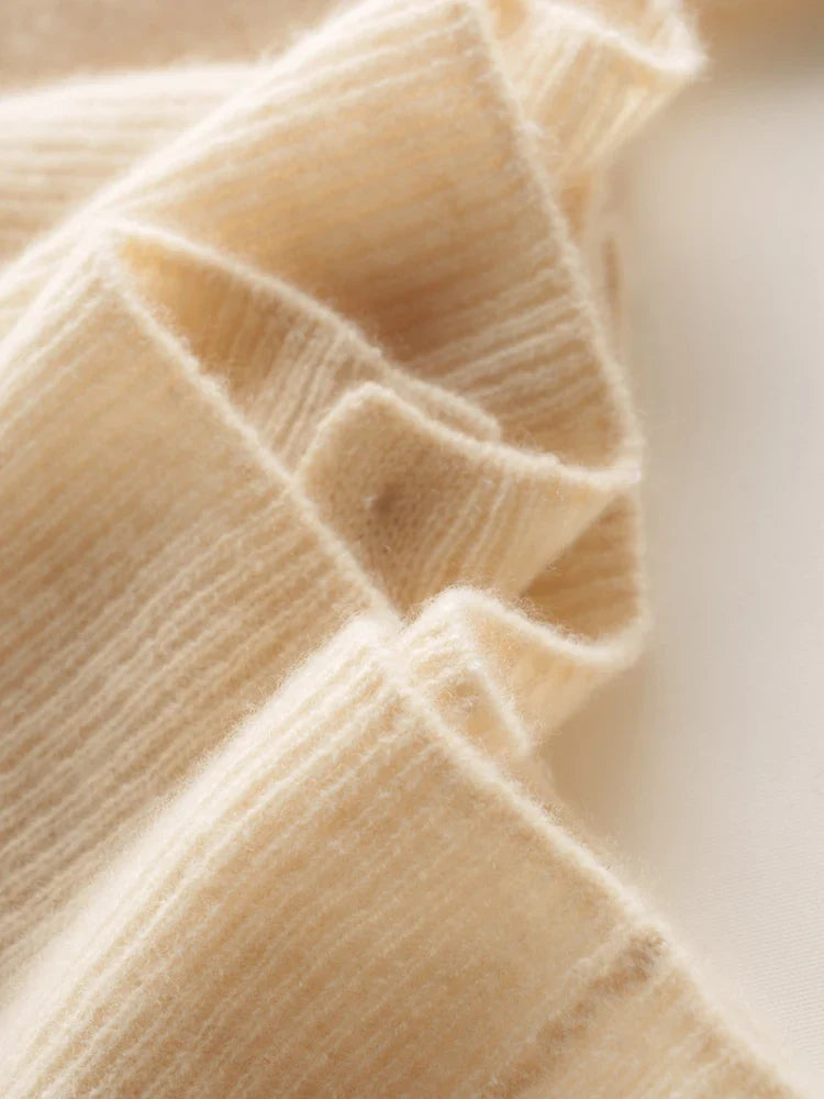 Ilaria Relaxed Fit Cardigan | Lace Trim V-Neck Cardigan