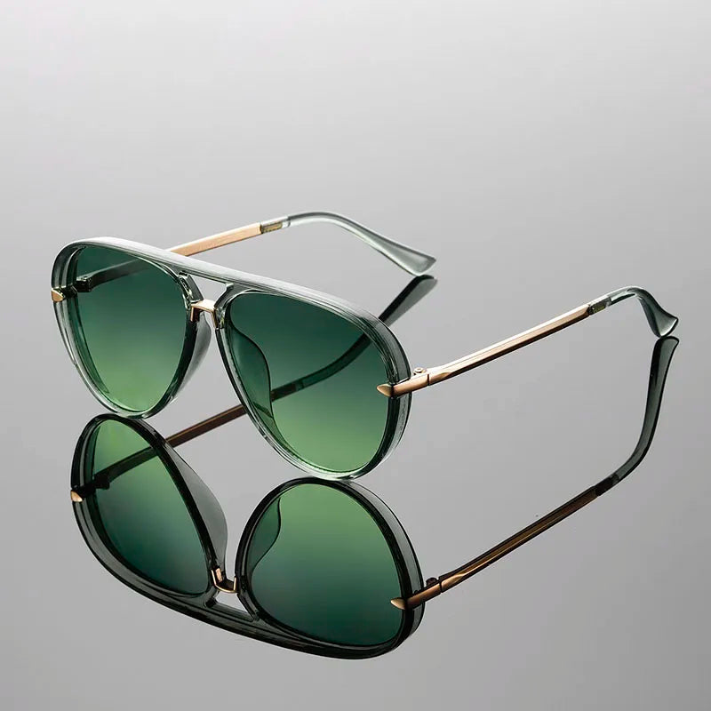Translucent Aviator Sunglasses for Unisex – Modern Everyday Style