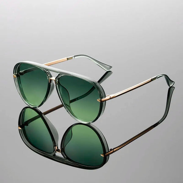 Translucent Aviator Sunglasses for Unisex – Modern Everyday Style