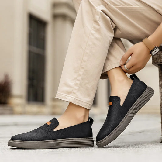 Mocassins homme – Silhouette basse – Confort à enfiler – Semelle amortissante