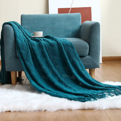 Contemporary Knit Blanket With Zigzag Pattern