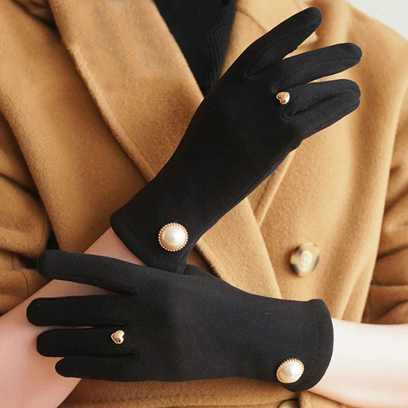 Alice Fitted Gloves | Pearl And Heart Embellished Gloves