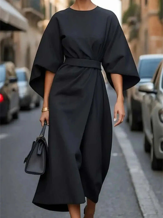 Robe midi femme – Coupe évasée structurée – Taille ceinturée – Manches évasées
