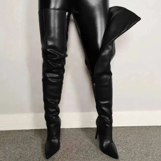 Bottes femme cuissardes – Talon haut – Bout pointu – Similicuir brillant – Fermeture zippée