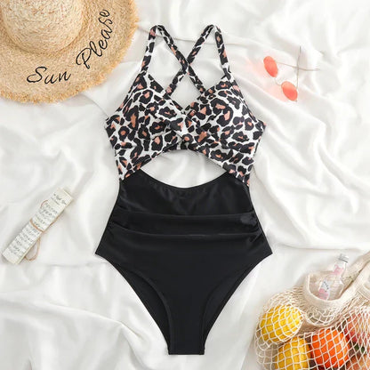 Women's one-piece swimsuit – Fitted cut – Cross-over neckline – Cut-out waist – Breathable fabric