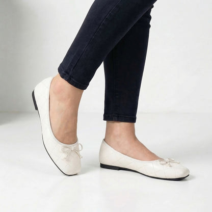Quilted Bow-Detail Square Toe Ballet Flats for Women – Elegant & Comfortable