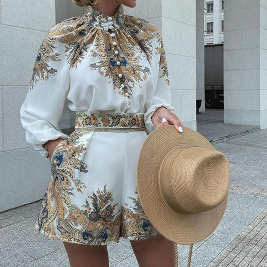 Women's two-piece set – Fitted cut – Luxury Fluid Fabric – Puff sleeves – High collar – Matching shorts