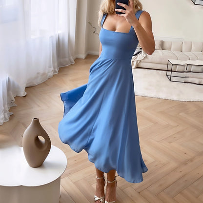 Women's midi dress – Fitted cut – Square neckline – Flared skirt