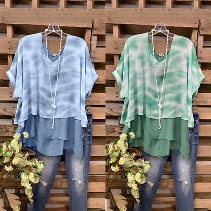 Women's blouse – Flowy fit – Breathable fabric – Short sleeves – V-neck – Layered style