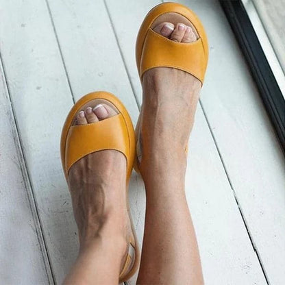 Women's sandals – Open toe – Back strap – Comfortable minimalist silhouette