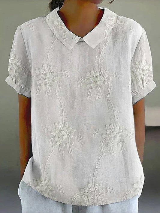 Women's blouse – Loose fit – Short sleeves – Embossed floral pattern – Breathable fabric
