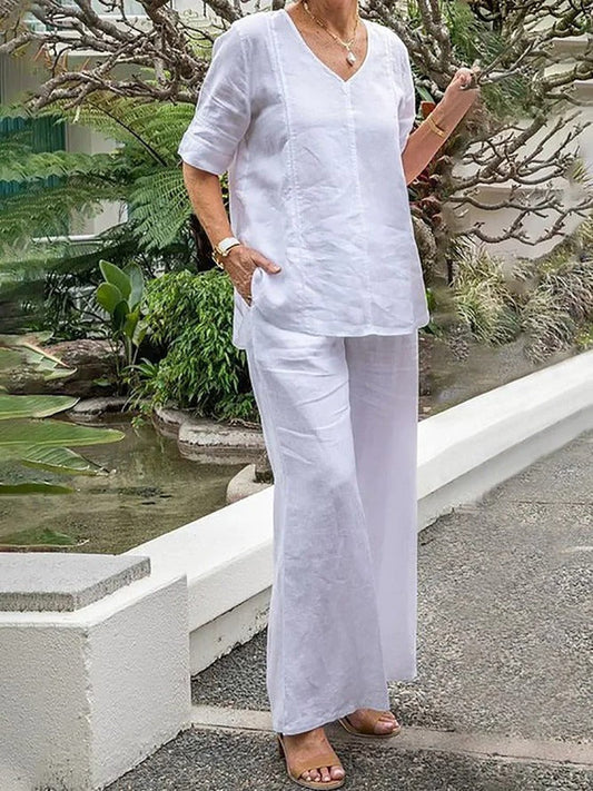 Women's two-piece set – Soft knit – Loose fit – Top V-neck – Flowing trousers