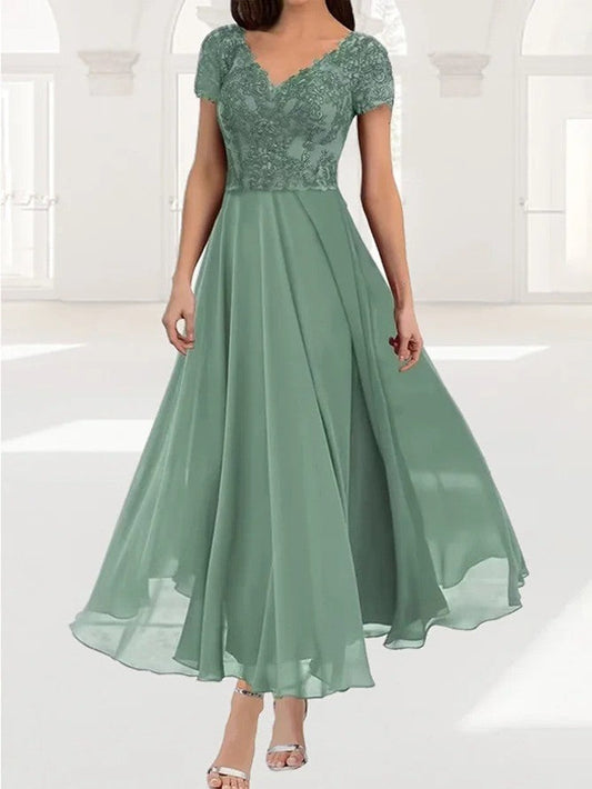 Women's long dress – V-neck – Short lace sleeves – Fluid fall