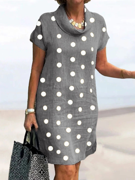Women's mini dress – Relaxed straight cut – Round neck – Short sleeves – Polka dots
