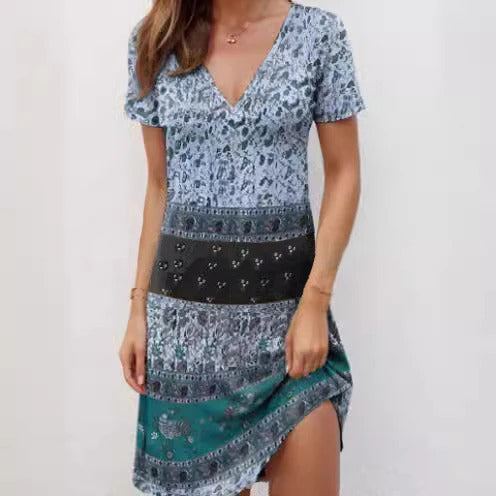 Women's dress – Loose fit – V neck – Short sleeves – Skirt with ruffles – Printed – Cotton