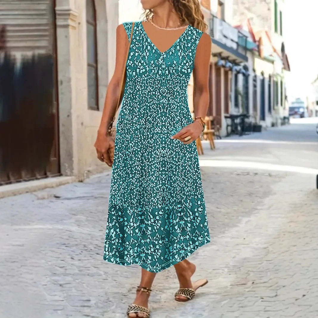 Women's midi dress – Fluid fit – Sleeveless – V-neck – Light floral print