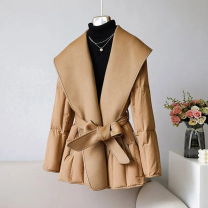 Veste matelassée femme – Coupe ceinturée – Revers châle – Ourlet évasé isolant