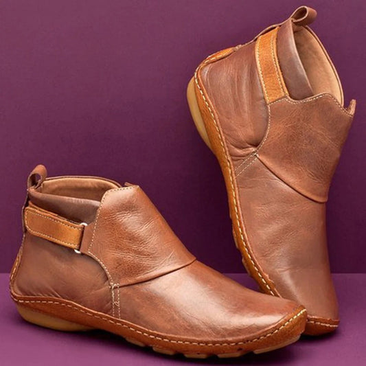 Bottines femme – Cuir respirant – Bout rond – Détail sangle – Ajustement décontracté