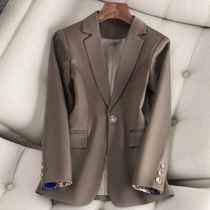 Women's Blazer - Woven Fabric - Fitted cut - Shawl collar - Long sleeves