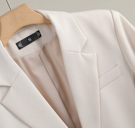 Ruby Tailored Blazer | Single-Breasted, Notched Lapel Blazer