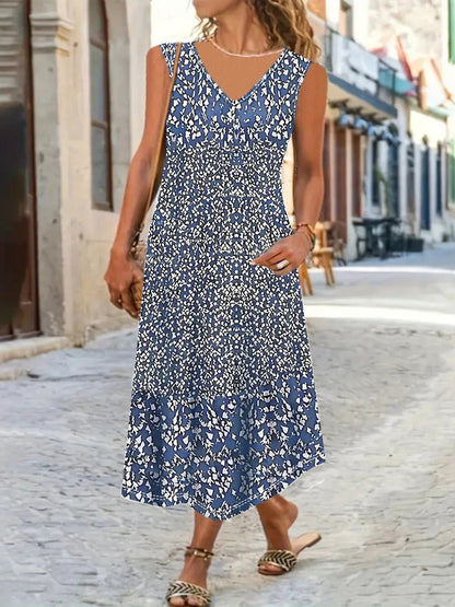Women's midi dress – Fluid fit – Sleeveless – V-neck – Light floral print