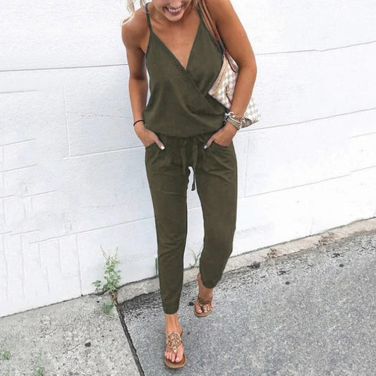 Jumpsuit woman – V-neck – Adjustable straps – Tapered leg – Breathable fabric