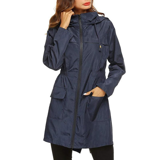 Veste imperméable femme – Coupe cintrée – Capuche réglable – Longueur mi-cuisse