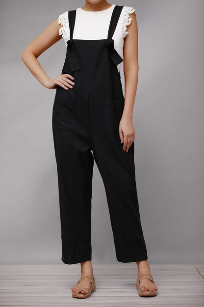 Women's jumpsuit – Loose fit – Wide legs – Adjustable straps – Practical pockets