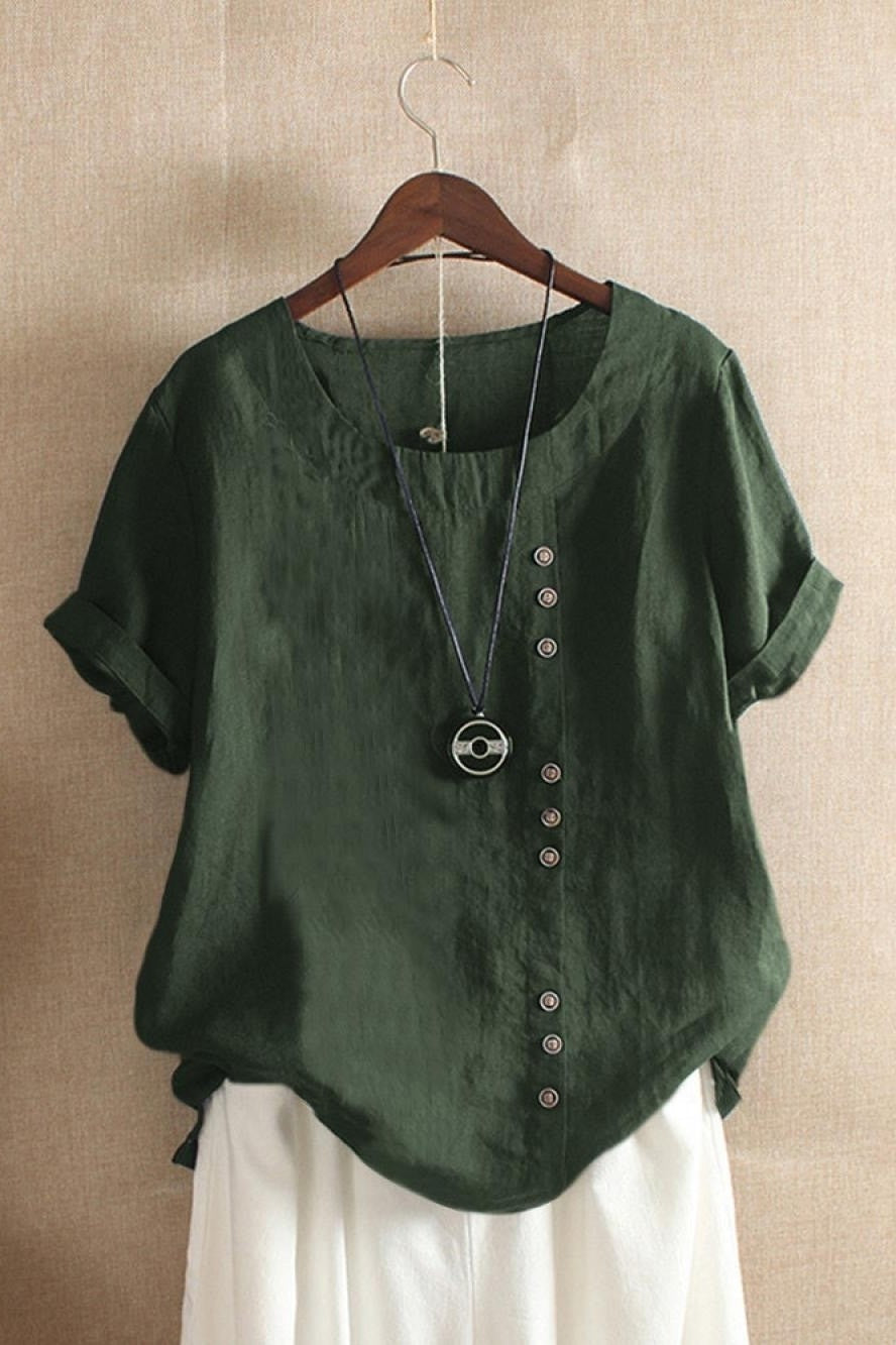Women's blouse – Loose fit – Natural fibers – Short sleeves – Round neck – Decorative buttons