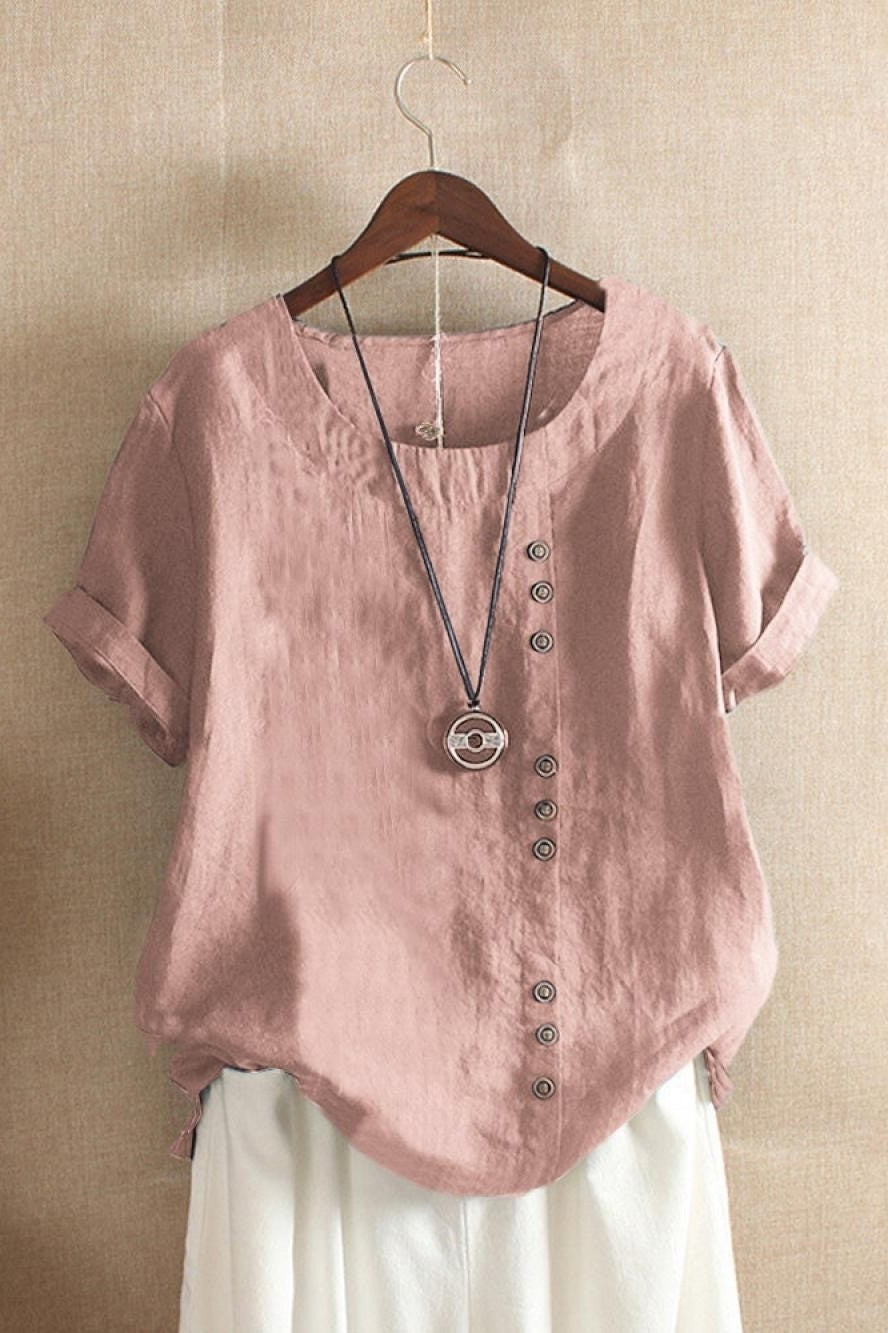 Women's blouse – Loose fit – Natural fibers – Short sleeves – Round neck – Decorative buttons