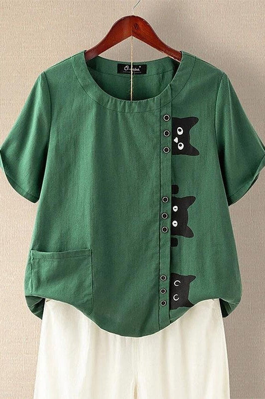 Women's T-shirt – Relaxed fit – Soft knit – Short sleeves – Cat print – Side buttons