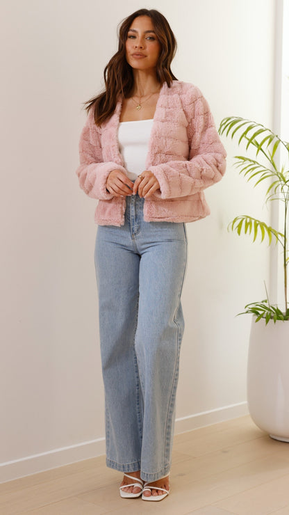 Veste femme courte – Coupe structurée – Design matelassé – Ouverture frontale