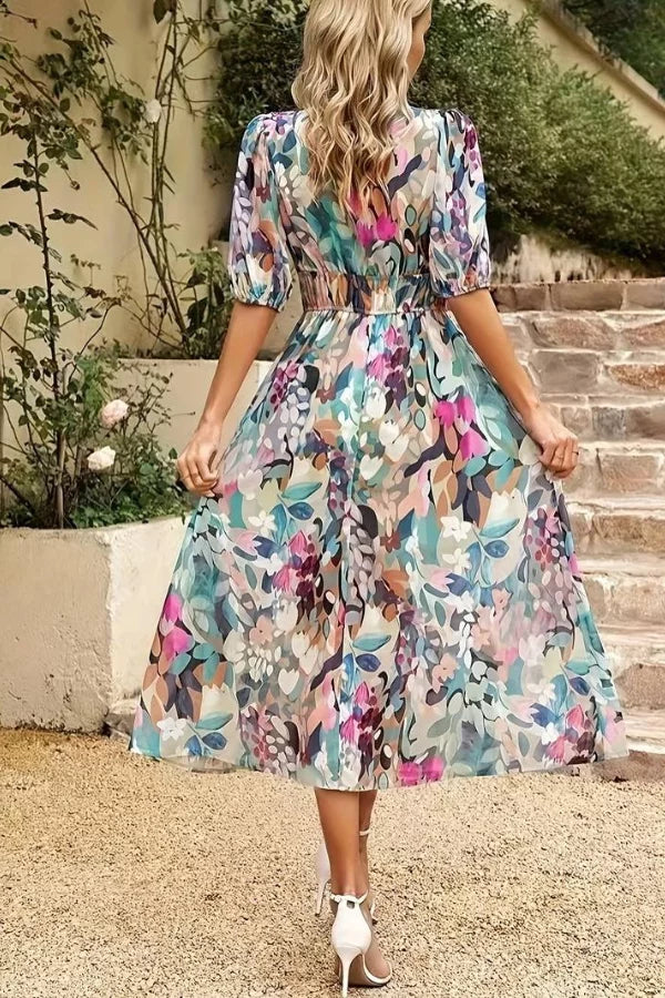 Women's midi dress – Lightweight breathable fabric – Flowing cut – V-neck – Puff sleeves