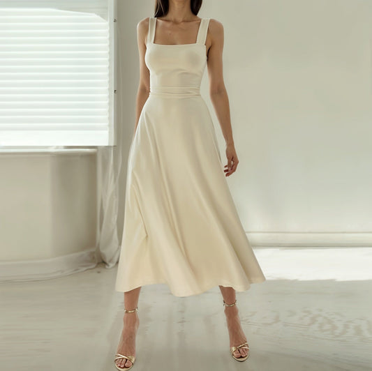 Women's midi dress – Fitted cut – Square neckline – Flared skirt